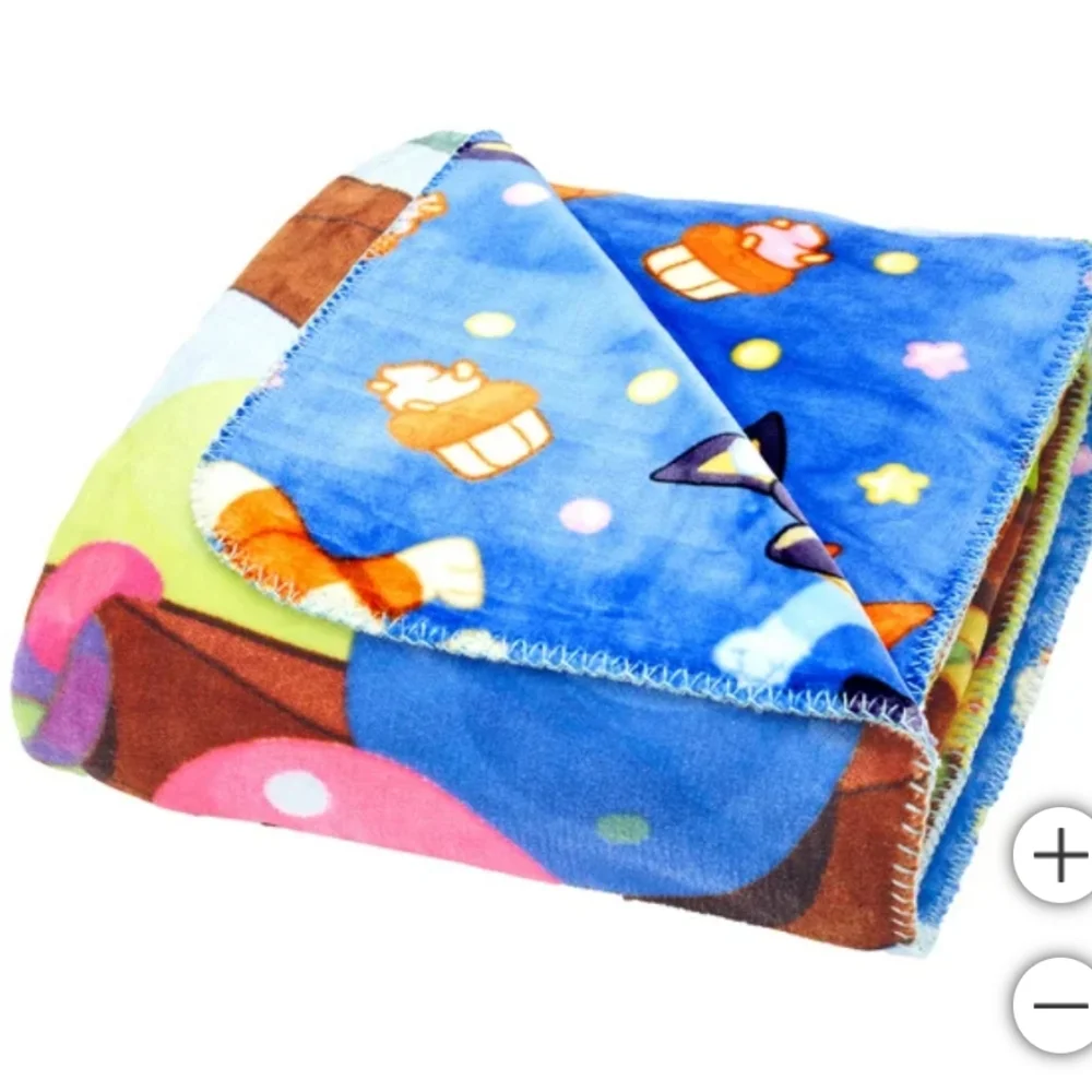 Character Youth Throw, new, Bluey